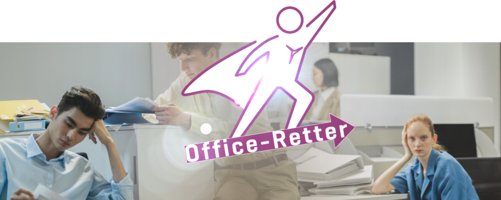 In einem großen Büroraum sitzen drei gelangweilte junge Mitarbeitende vor Stapeln mit Akten, darüber geblendet das Icon Office-Retter